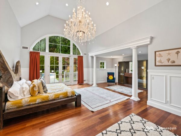 Hamptons Home 1020360