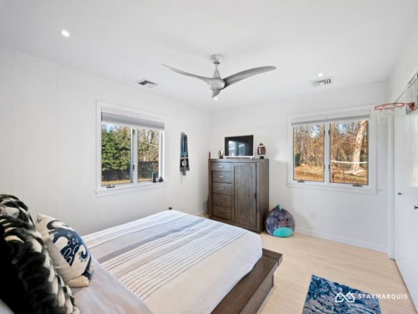 Hamptons Home 1020362