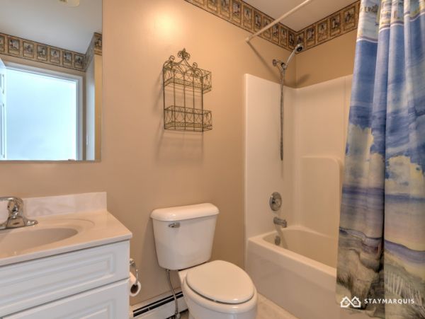 Hamptons Home 1020363