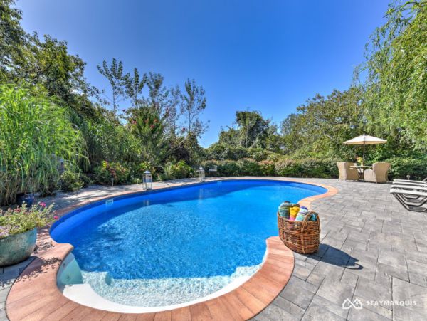Hamptons Home 1020363