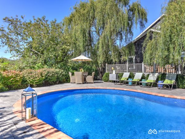 Hamptons Home 1020363