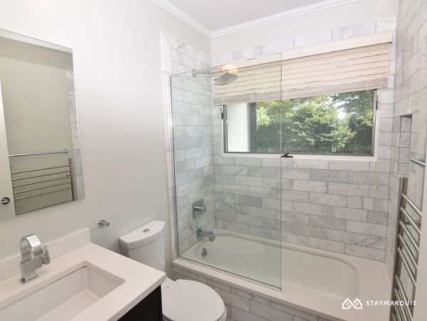 Hamptons Home 1020365