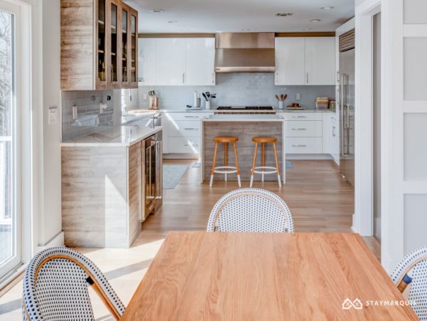 Hamptons Home 1020366