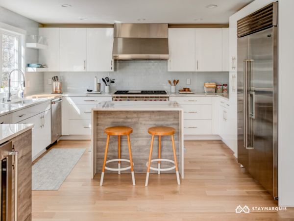 Hamptons Home 1020366