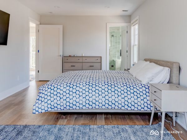 Hamptons Home 1020366