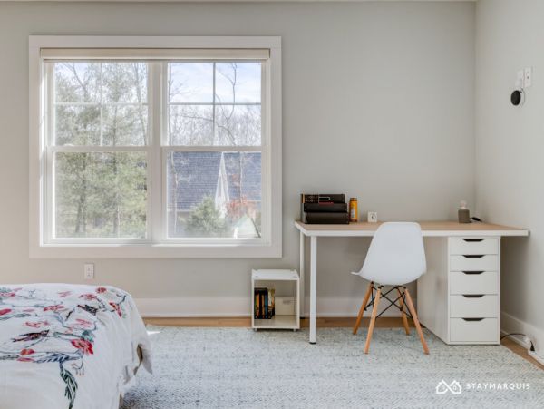 Hamptons Home 1020366