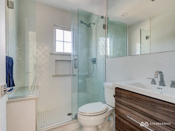 Hamptons Home 1020366