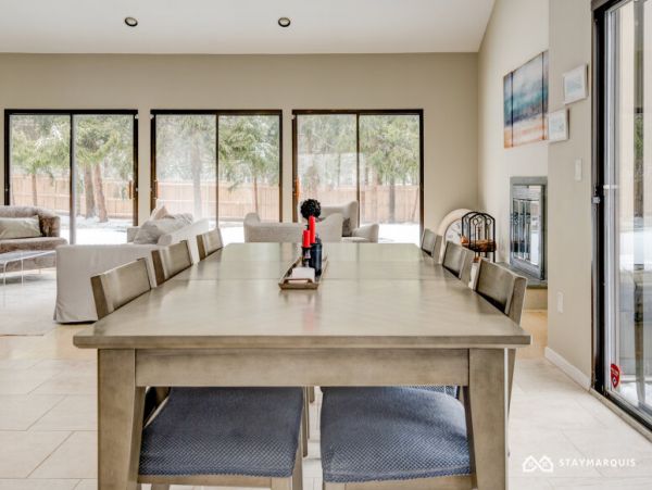 Hamptons Home 1020367