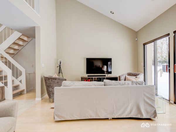 Hamptons Home 1020367
