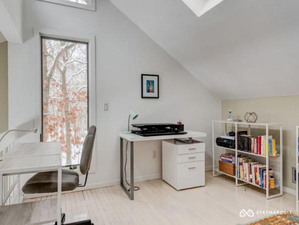 Hamptons Home 1020367