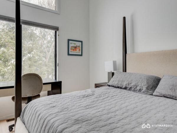 Hamptons Home 1020367