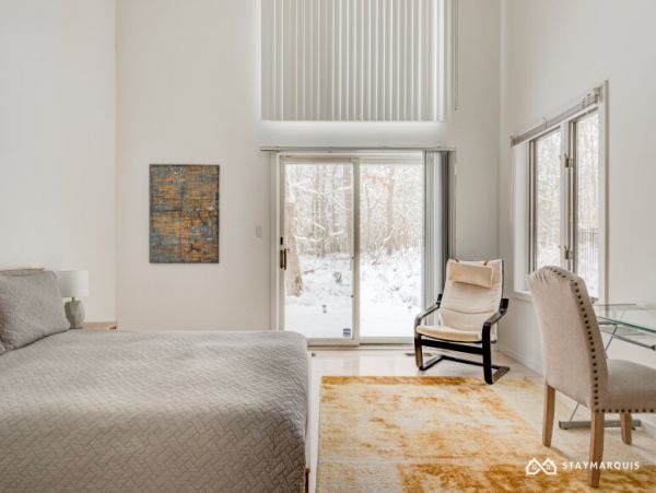 Hamptons Home 1020367
