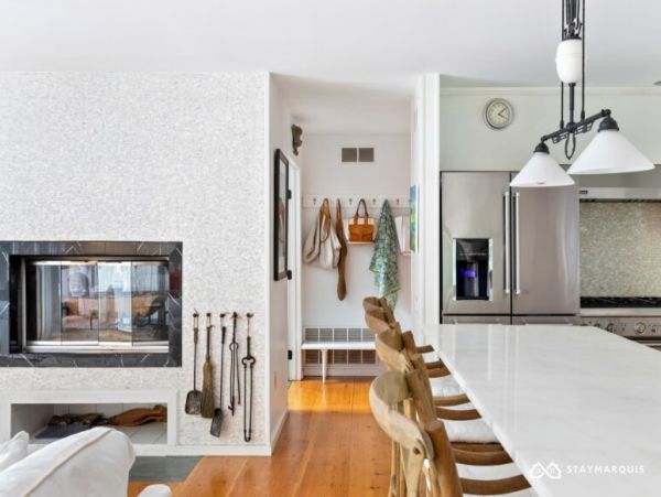 Hamptons Home 1020370