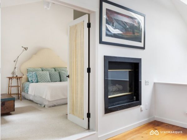 Hamptons Home 1020370