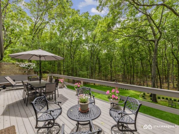 Hamptons Home 1020371