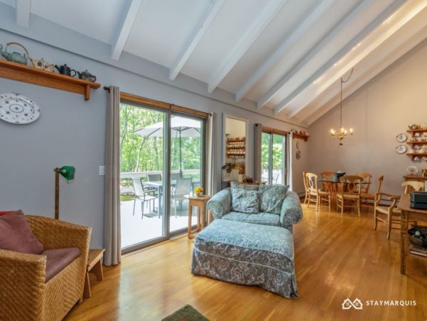 Hamptons Home 1020371