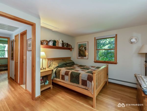 Hamptons Home 1020371