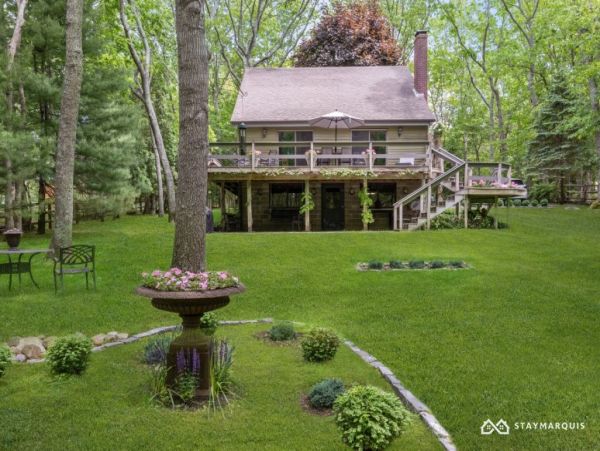 Hamptons Home 1020371