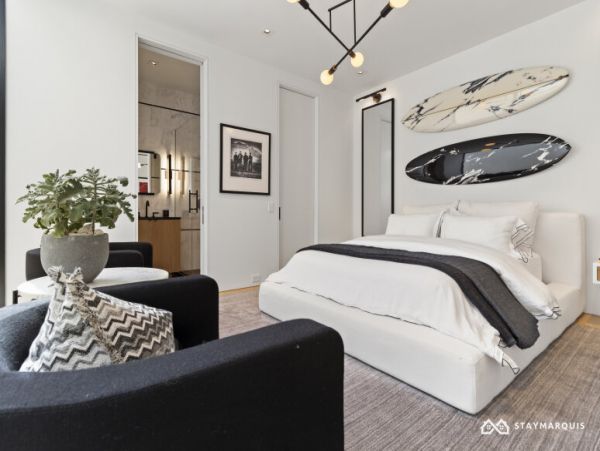 Hamptons Home 1020372