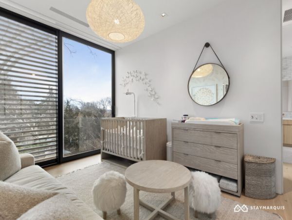 Hamptons Home 1020372