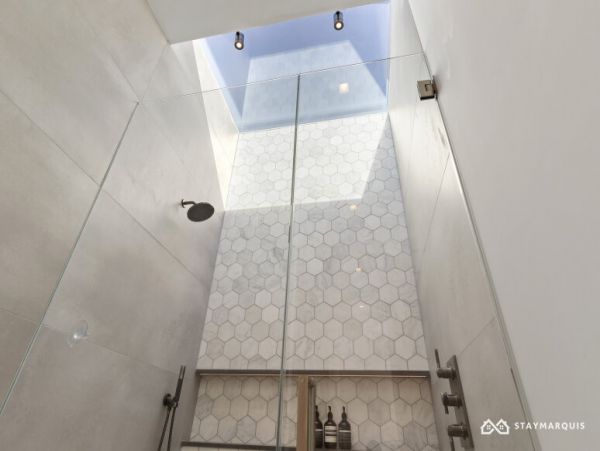 Hamptons Home 1020372