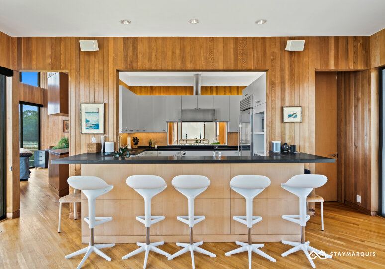 Hamptons Home 1020373
