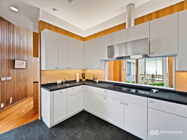 Hamptons Home 1020373