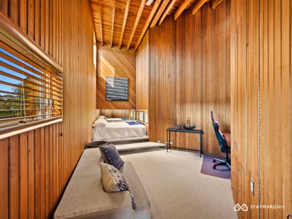 Hamptons Home 1020373