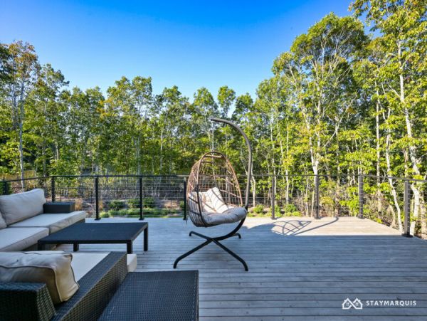 Hamptons Home 1020374