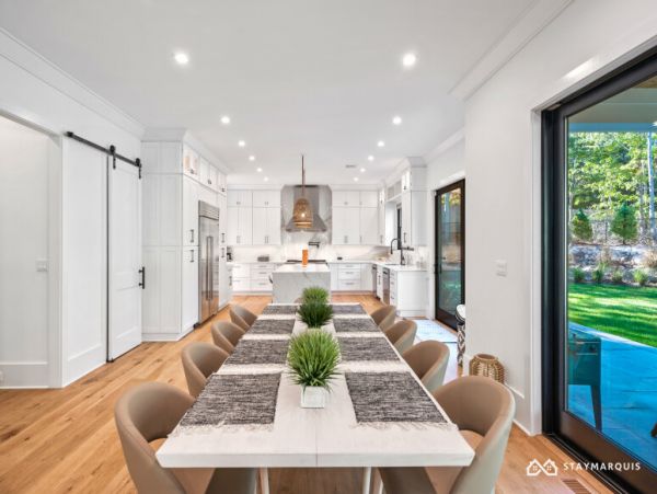 Hamptons Home 1020374