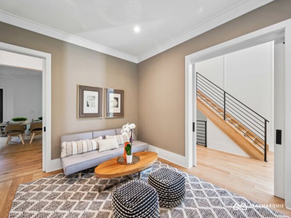 Hamptons Home 1020374