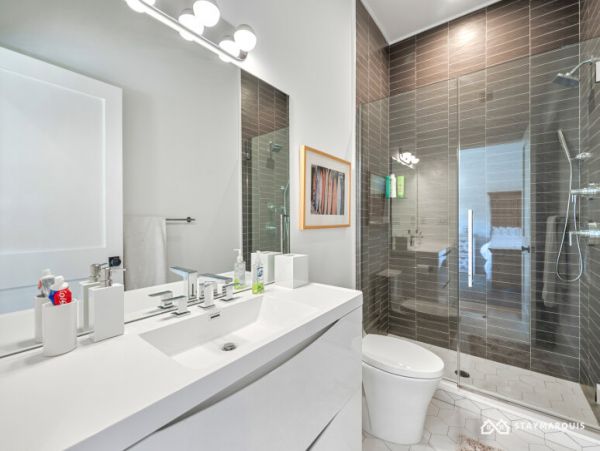 Hamptons Home 1020374