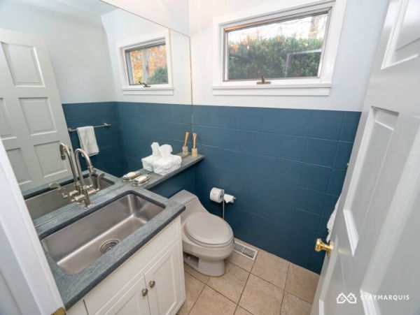 Hamptons Home 1020375