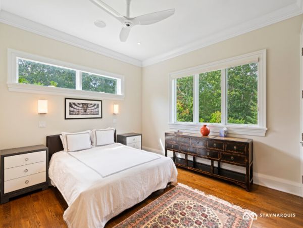 Hamptons Home 1020376