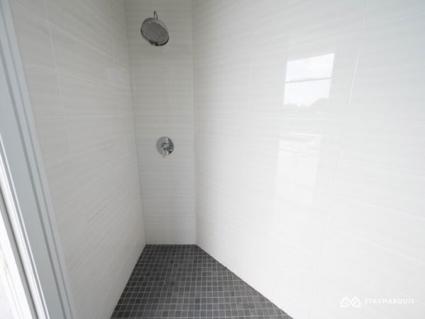 Hamptons Home 1020376