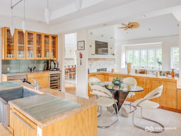 Hamptons Home 1020377
