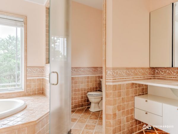 Hamptons Home 1020377