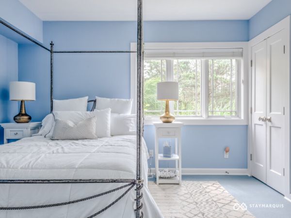 Hamptons Home 1020377