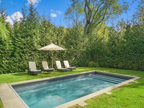 East Hampton Luxury Vacation Home Pool