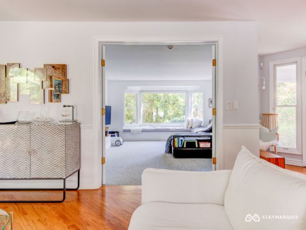 Hamptons Home 1020379