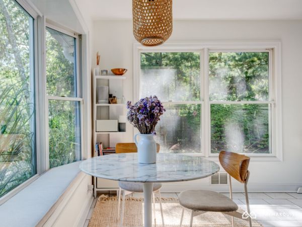 Hamptons Home 1020379