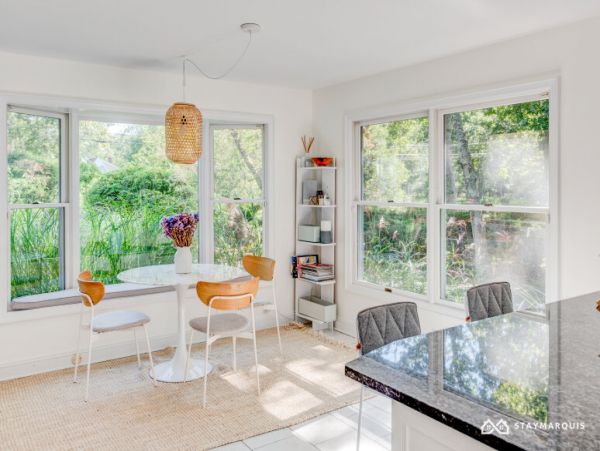 Hamptons Home 1020379