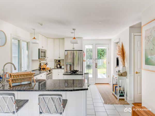 Hamptons Home 1020379