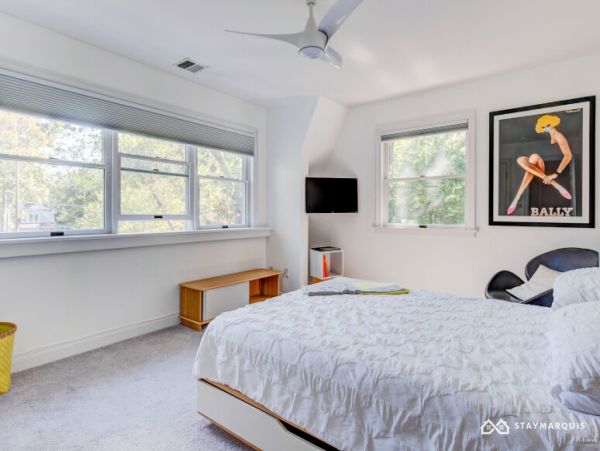 Hamptons Home 1020379
