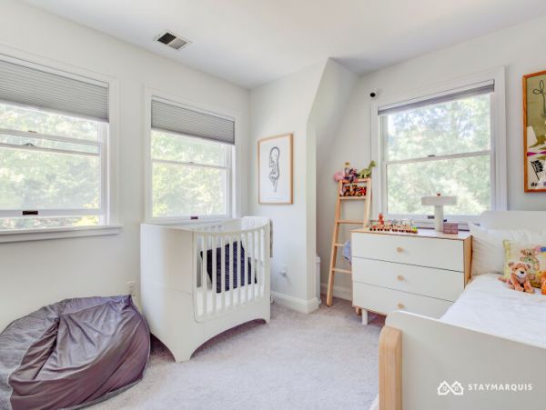 Hamptons Home 1020379