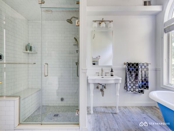Hamptons Home 1020379