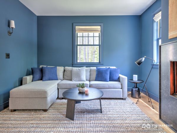 Hamptons Home 1020380