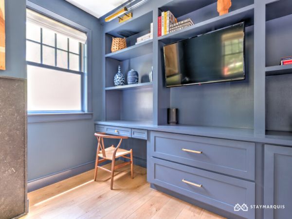Hamptons Home 1020380