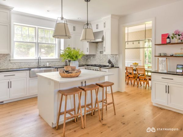 Hamptons Home 1020380