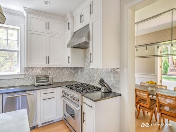 Hamptons Home 1020380